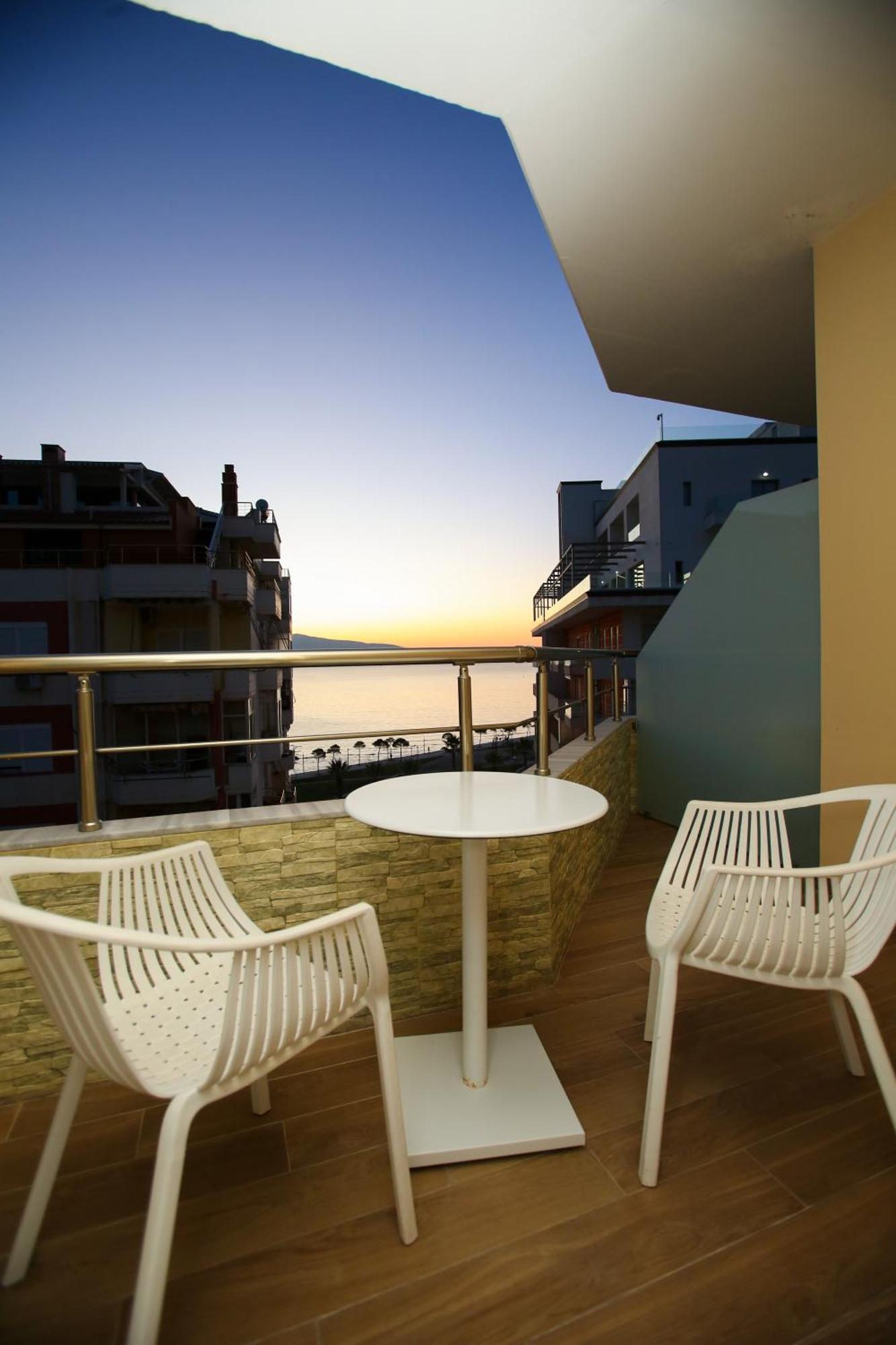 Imperial Visar Rooms Vlorë Exterior foto